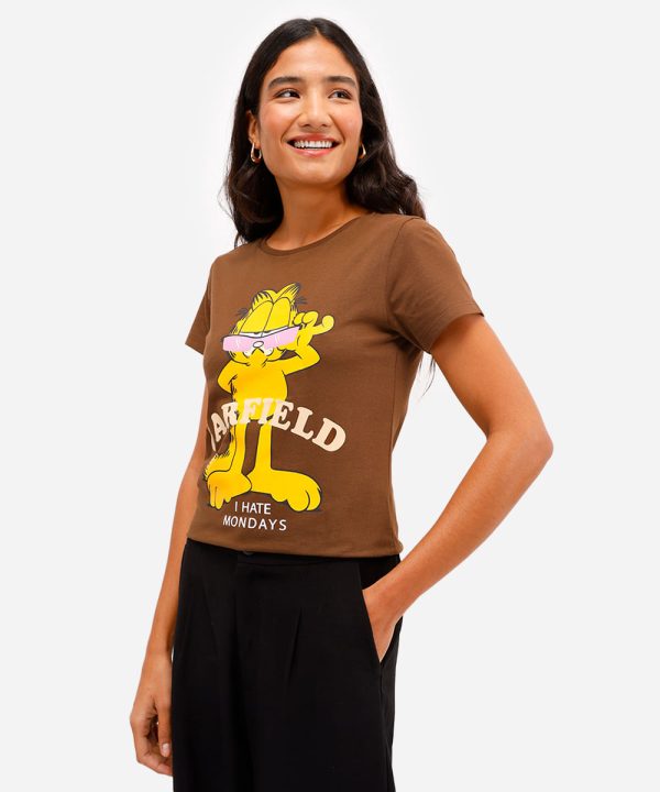 camiseta feminina de algodão manga curta garfield marrom